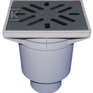 Wpust podwórzowy Perfekt DN110 z odejściem pionowym, ramą z tworzywa sztucznego 244x244mm, kratką ściekową z żeliwa 226x226mm, klapą antyzapachową i osadnikiem piasku HL606/1