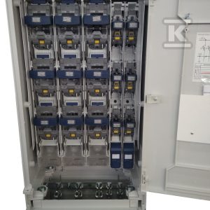 Rozdzielnica szafowa naziemna KRSN-00/3R-NH2/2R-NH00/F, do zabudowy wolnostojącej lub przyściennej, 3 zabezpieczenia liniowe R1C51-0001-006