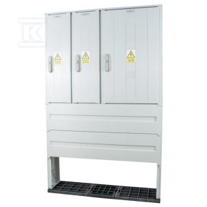 Obudowa termoutwardzalna lakierowana SSTN 106X84/3P/32+FTN – 320 mm, montaż aparatów, daszek skośny, cięgna metalowe IONK-45381-01-011