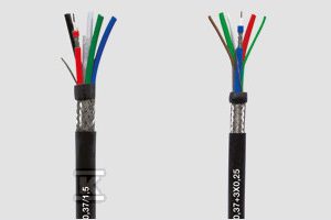 Przewód tranSMisyjny RGB-KOAX-(St)Y 3×0,6/3,7 opona zewnętrzna PVC 40148
